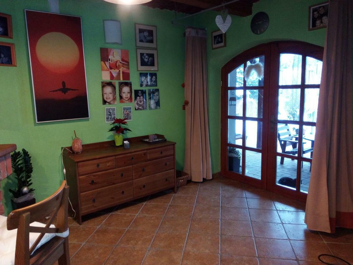 Family House 94 Apartment Prosecne Ngoại thất bức ảnh